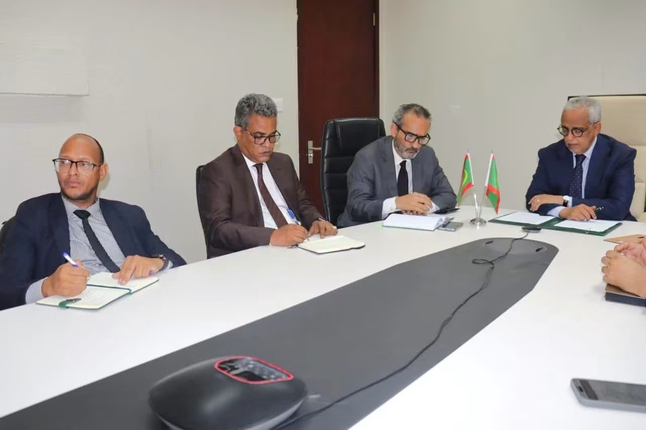 وزير الاقتصاد يوقع مذكرة تفاهم مع نظيره الروسي لتعزيز التعاون الاقتصادي