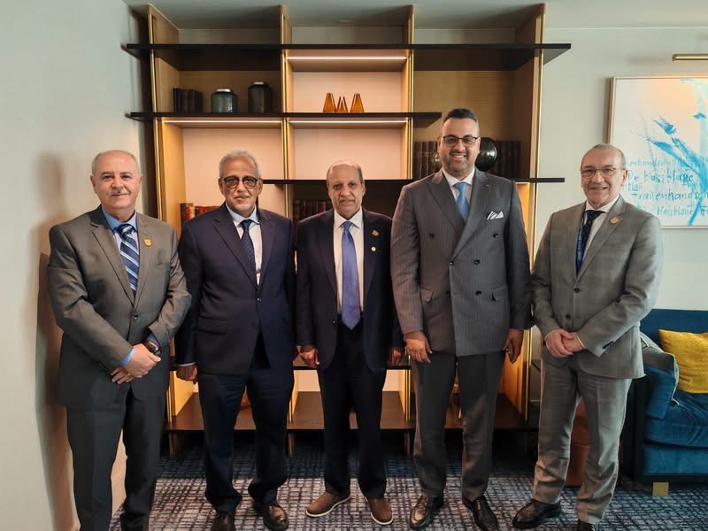 وزير الاقتصاد يبحث في فيينا تعزيز شراكة موريتانيا مع الصندوق العربي للإنماء