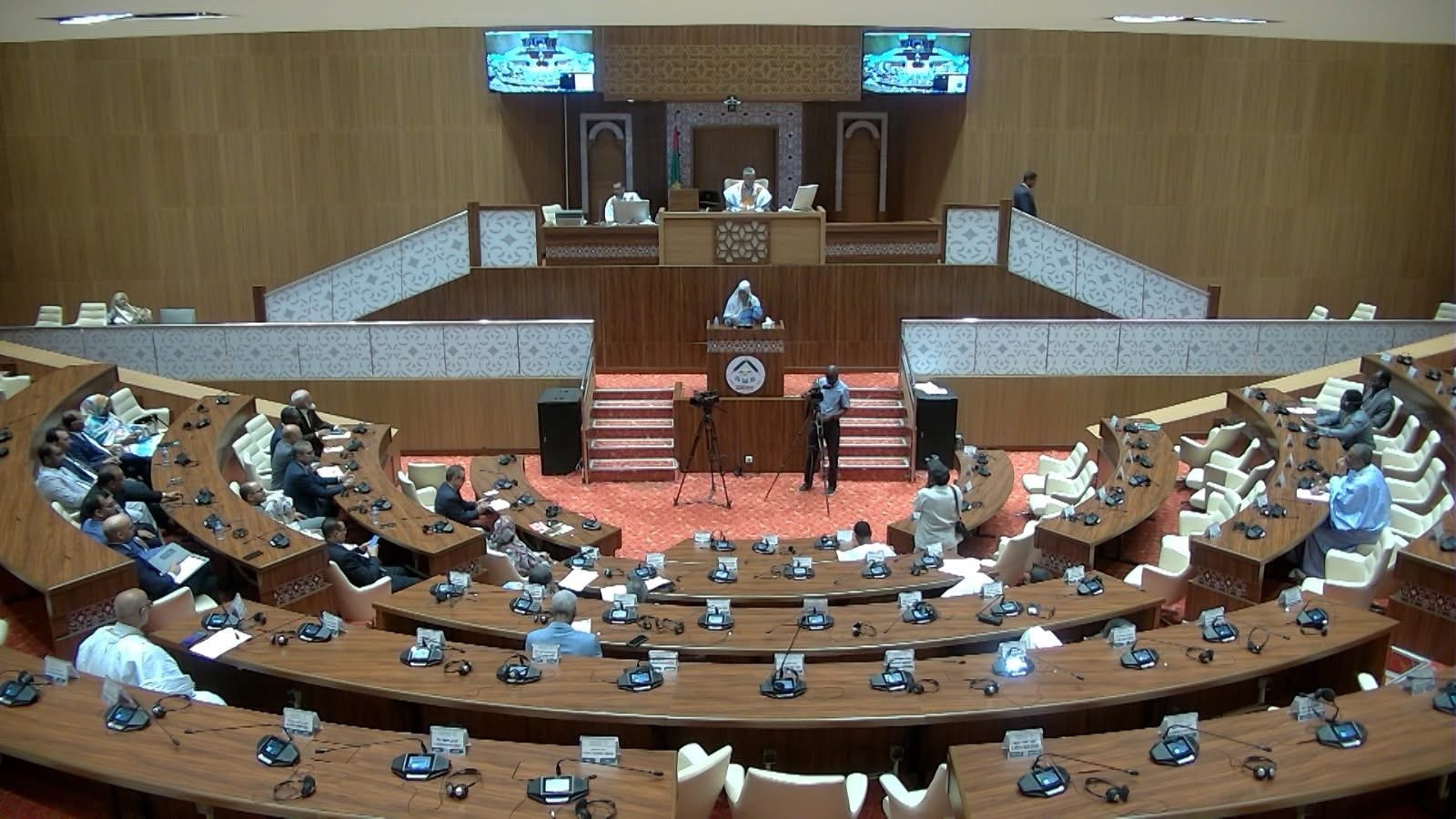 الجمعية الوطنية تصادق على مشروع قانون لحماية الشاطئ