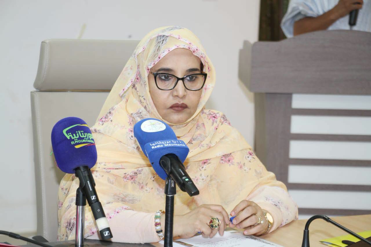 وزيرة البيئة تترأس ورشة للمصادقة على التقرير الثنائي الأول للشفافية بشأن التغير المناخي