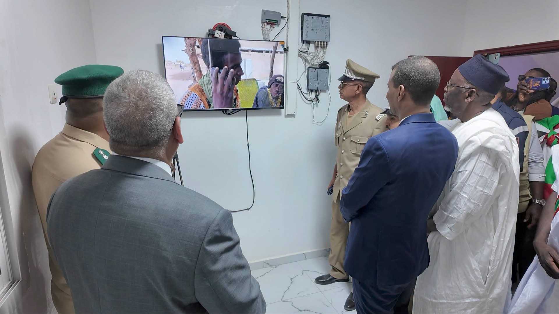 وزير الثقافة يشرف على تدشين محطة إذاعية حدودية جديدة بمدينة غابو